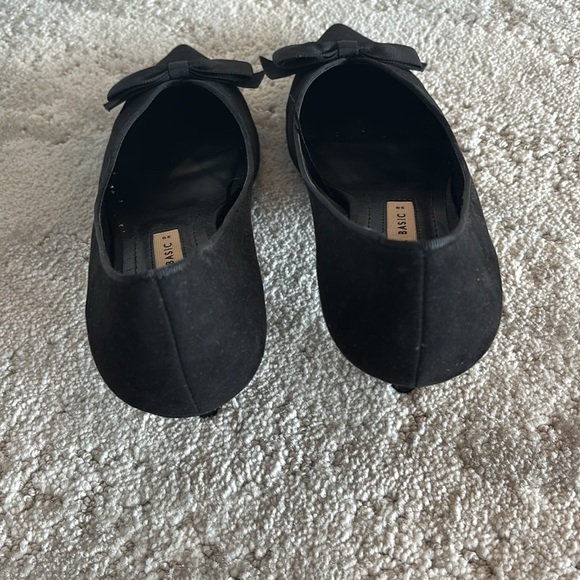 Zara Black Bow Detail Kitten Heel - Picture 3 of 6